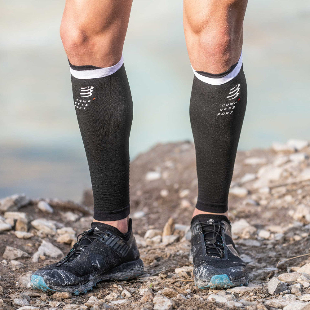 Compressport R2V2 Calf Sleeves - Black